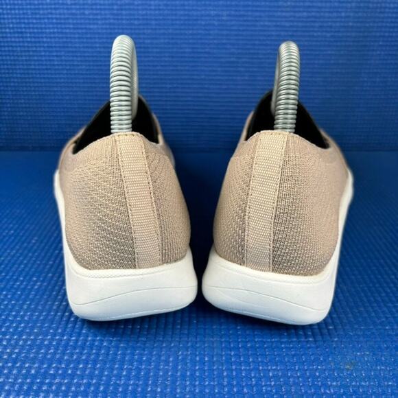 🔴 CLARKS ADELLA MOON Women`s Size 8W Beige White Walking Comfort Shoes 28245 - Picture 4 of 8